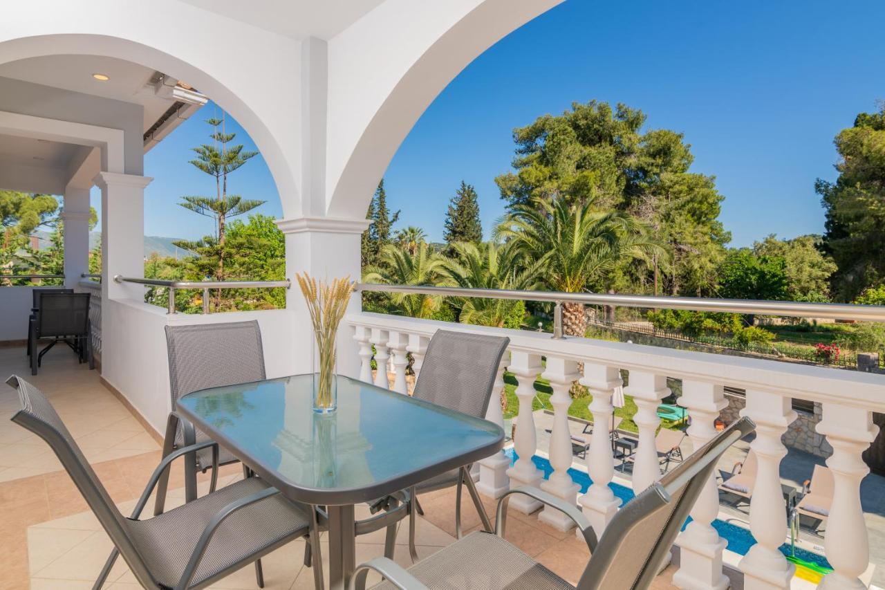 Luxury Villa Vanato & Pool Koukounariá Exteriör bild